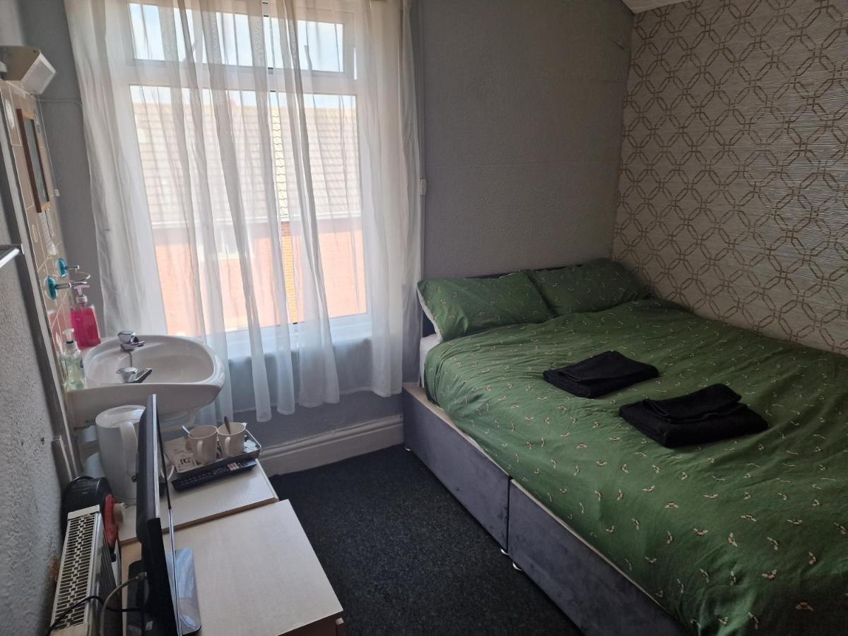 My Place Блекпул Екстериор снимка